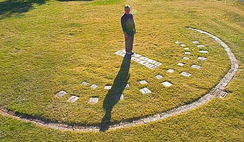 [ An 'aerial' view of the full Human Sundial ]